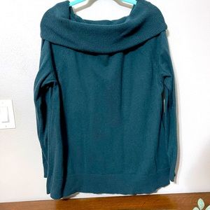 Gap Off Shoulder Sweater in Emerald Green